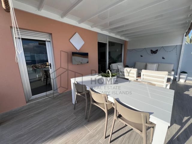 3 sypialnia Dom blizniak na sprzedaż w Caleta de Fuste, Antigua z basenem garażem - 525 000 € (Ref: 9530103)