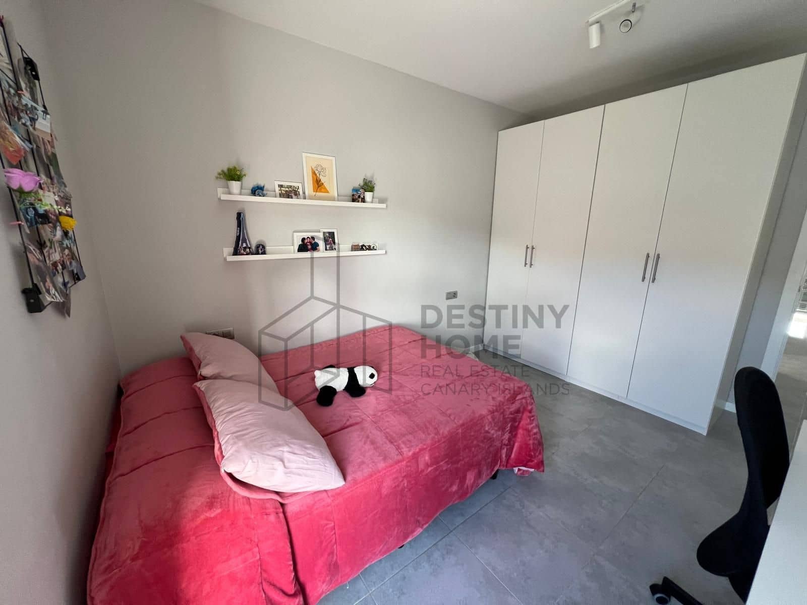 3 sypialnia Dom blizniak na sprzedaż w Caleta de Fuste z basenem garażem - 525 000 € (Ref: 9530103)