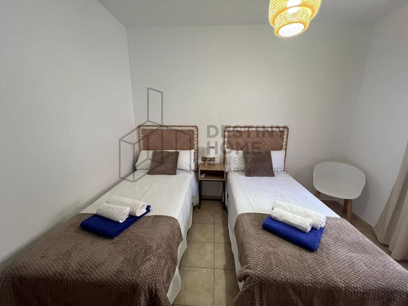 4 makuuhuone Huvila myytävänä paikassa Caleta de Fuste mukana uima-altaan 
autotalli - 595 000 € (Ref: 9530104)