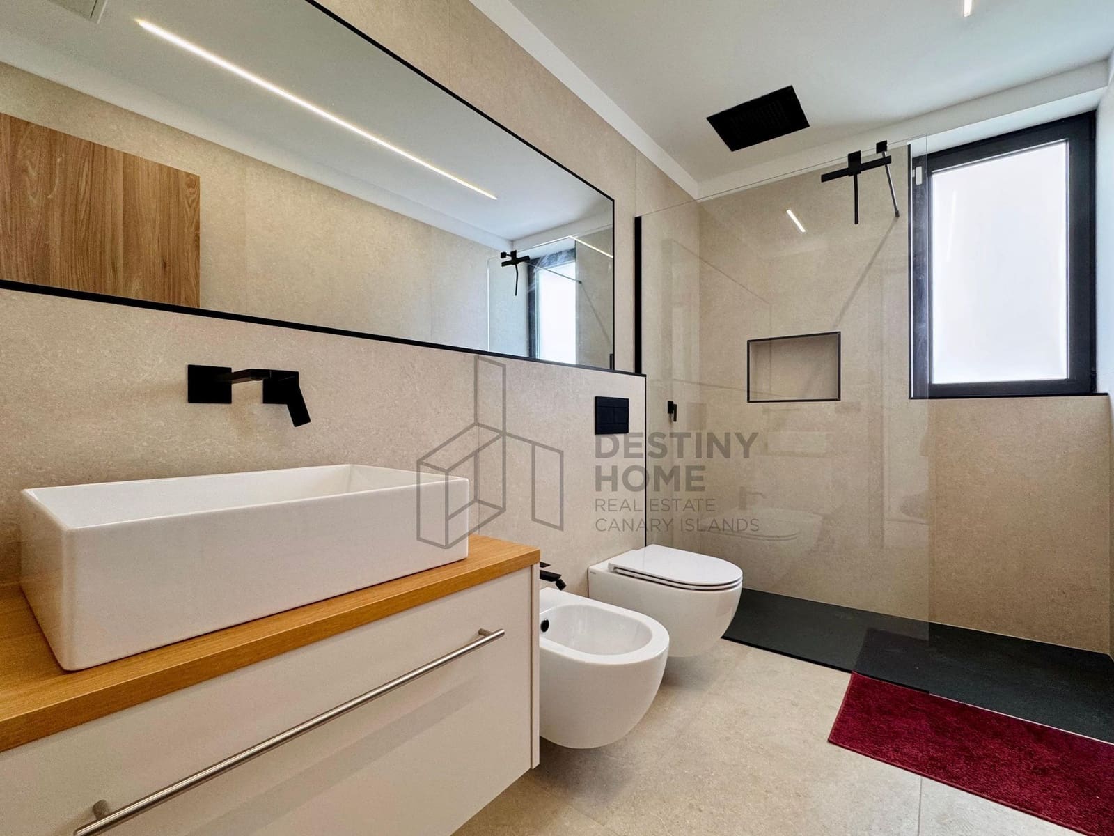 3 makuuhuone Huvila myytävänä paikassa La Oliva - 675 000 € (Ref: 9533314)