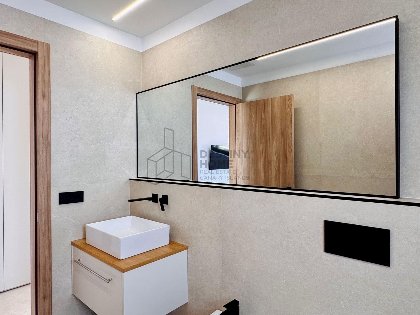 3 makuuhuone Huvila myytävänä paikassa La Oliva - 675 000 € (Ref: 9533314)