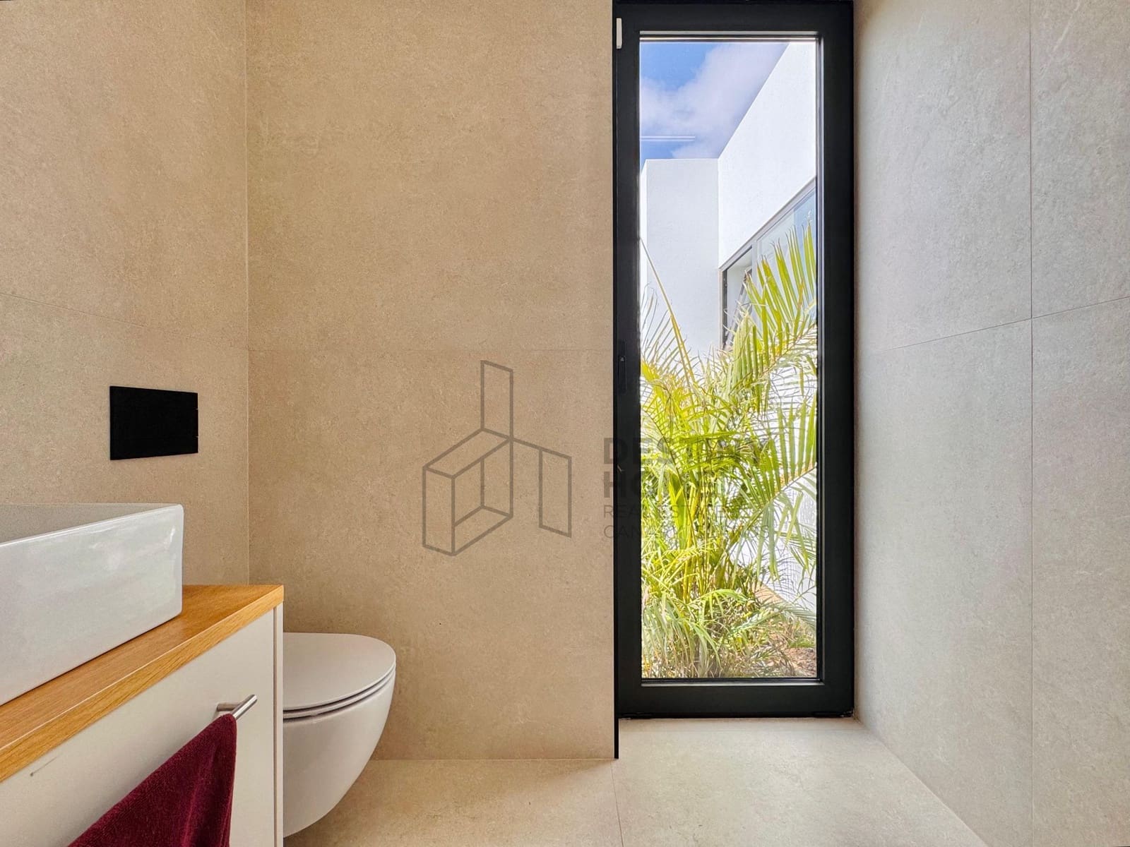 3 makuuhuone Huvila myytävänä paikassa La Oliva - 675 000 € (Ref: 9533314)