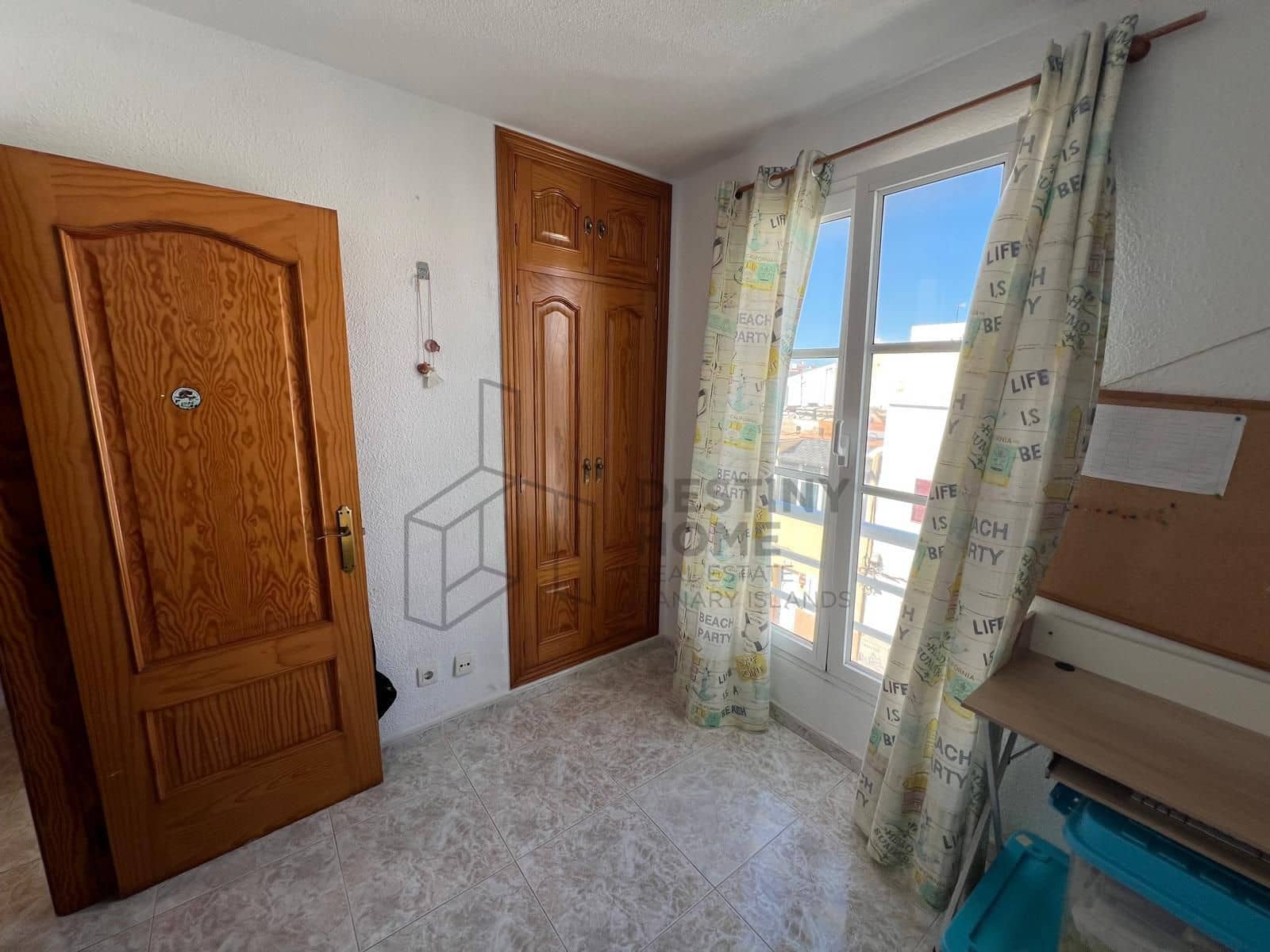 4 Zimmer Apartment zu verkaufen in Corralejo - 330.000 € (Ref: 9543125)