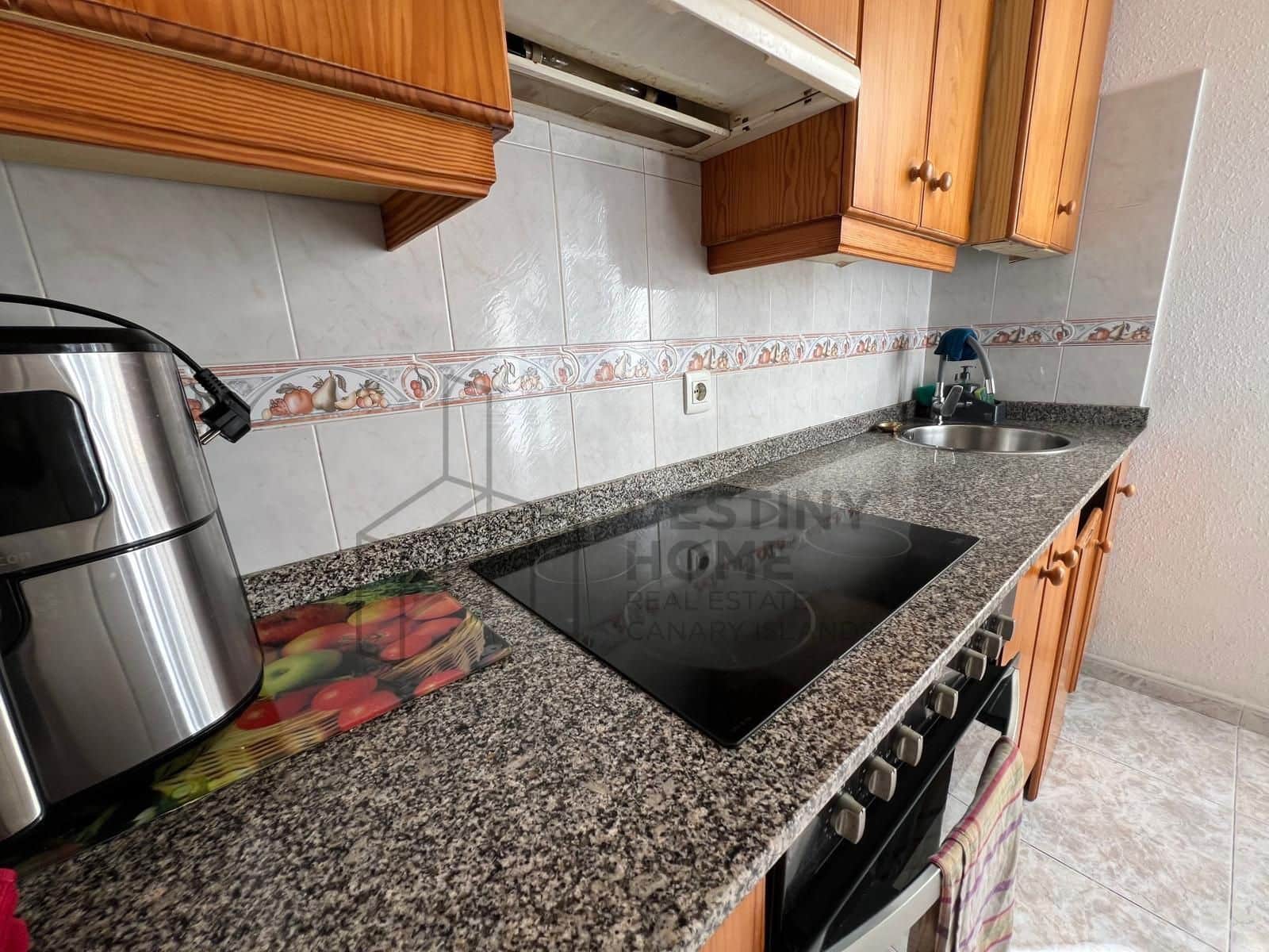 4 Zimmer Apartment zu verkaufen in Corralejo - 330.000 € (Ref: 9543125)