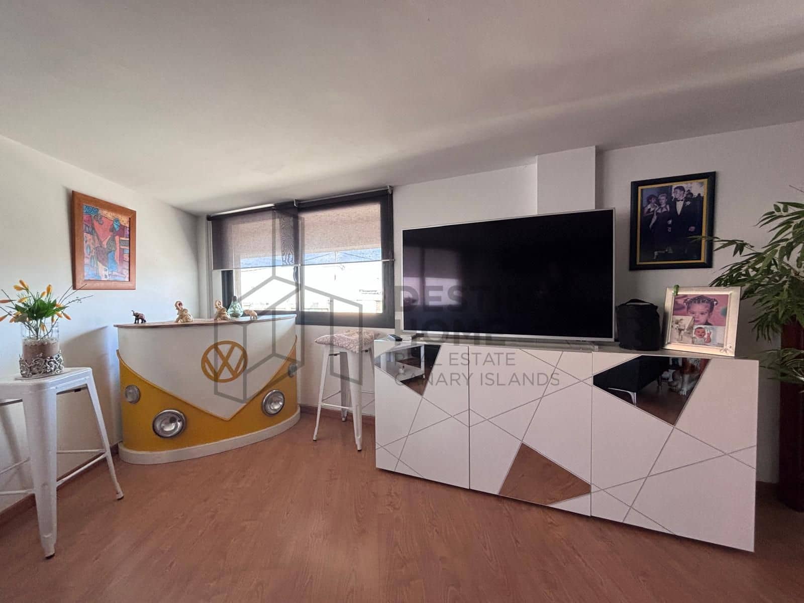 2 bedroom Apartment for sale in Puerto del Rosario with garage - € 185,000 (Ref: 9547808)