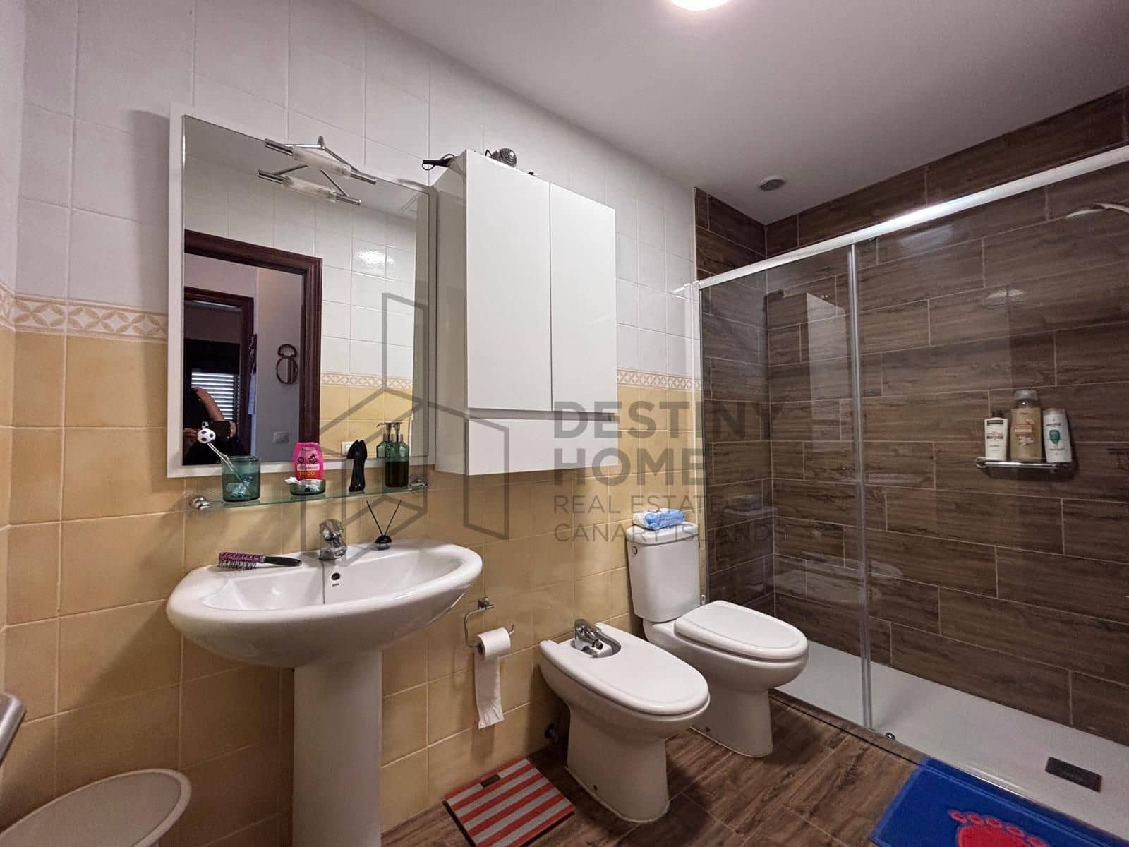 2 bedroom Apartment for sale in Puerto del Rosario with garage - € 185,000 (Ref: 9547808)