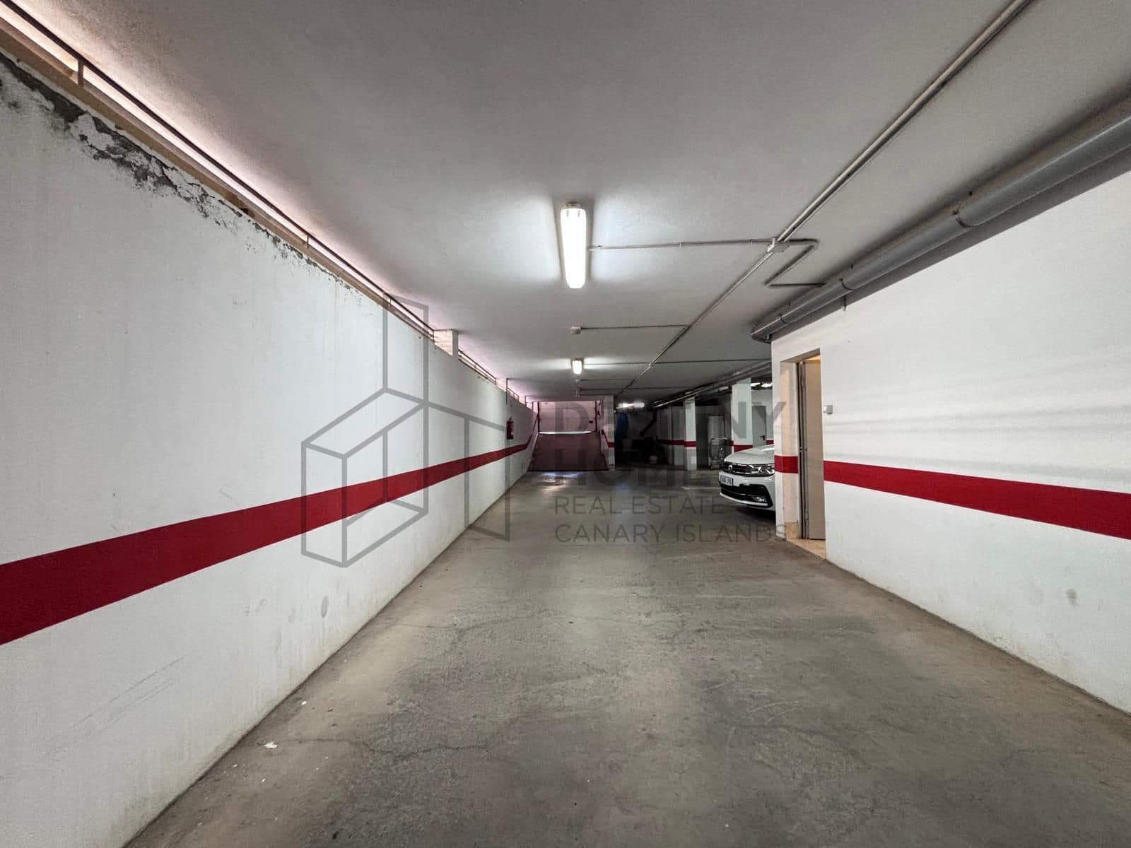 2 bedroom Apartment for sale in Puerto del Rosario with garage - € 185,000 (Ref: 9547808)