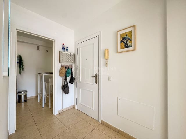 2 slaapkamer Appartement te koop in Corralejo, La Oliva - € 239.000 (Ref: 9599320)