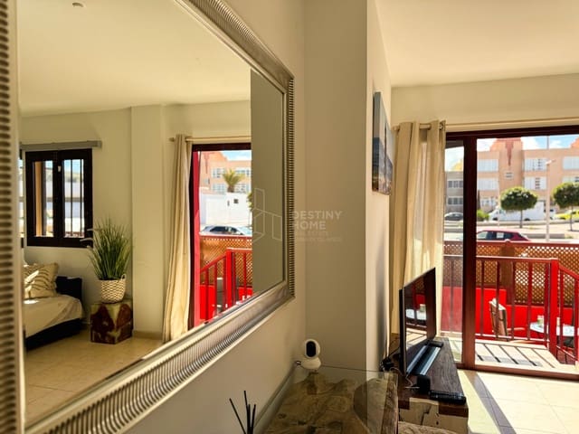 2 slaapkamer Appartement te koop in Corralejo, La Oliva - € 239.000 (Ref: 9599320)