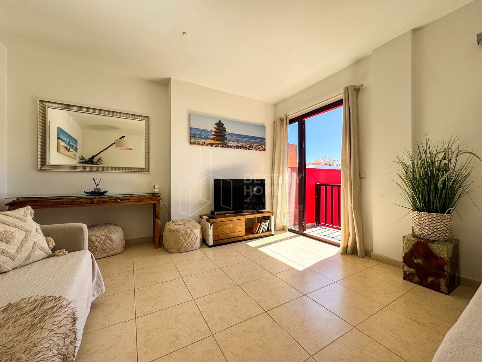 2 slaapkamer Appartement te koop in Corralejo - € 239.000 (Ref: 9599320)
