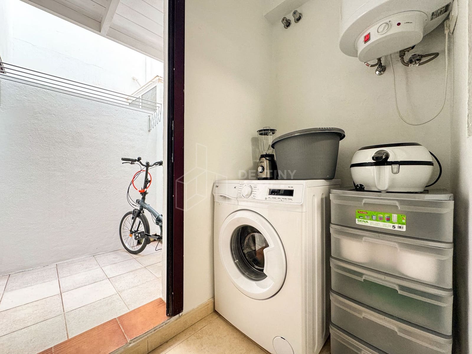 2 slaapkamer Appartement te koop in Corralejo - € 239.000 (Ref: 9599320)