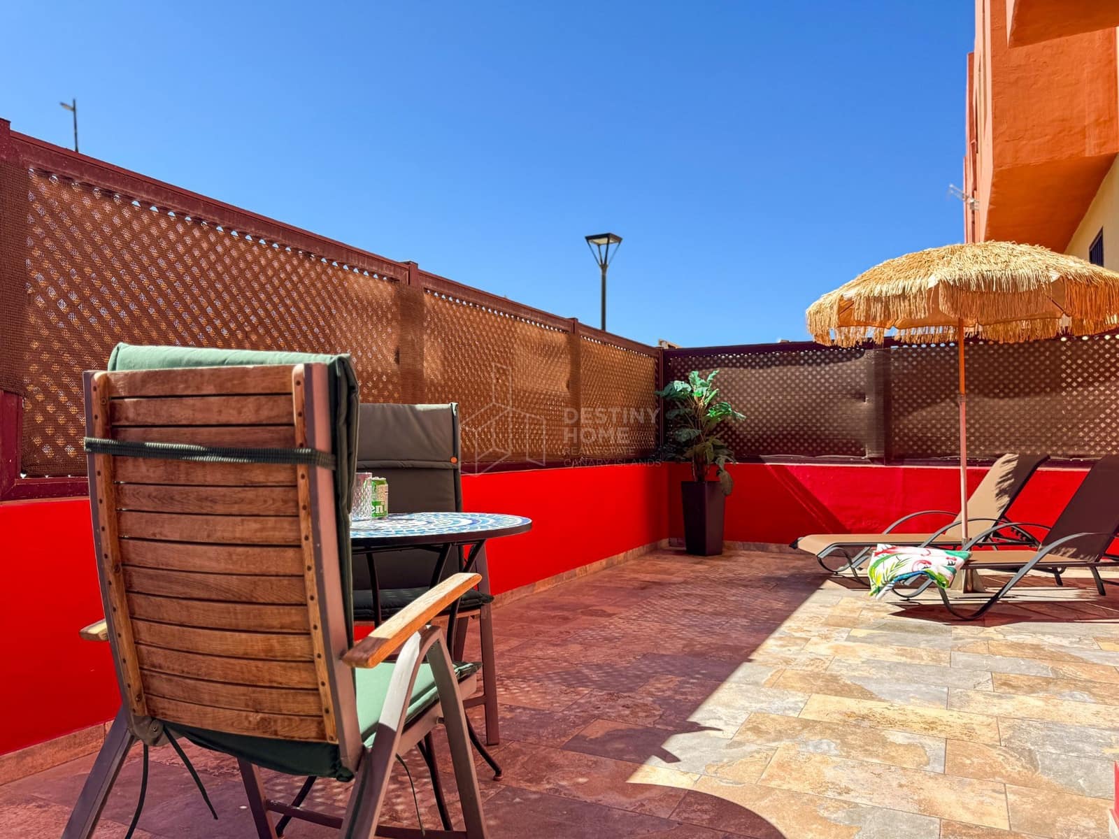 2 slaapkamer Appartement te koop in Corralejo - € 239.000 (Ref: 9599320)