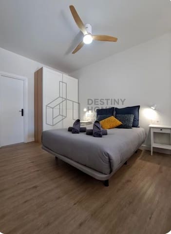 1 slaapkamer Appartement te koop in Corralejo, La Oliva met zwembad - € 205.000 (Ref: 9599321)