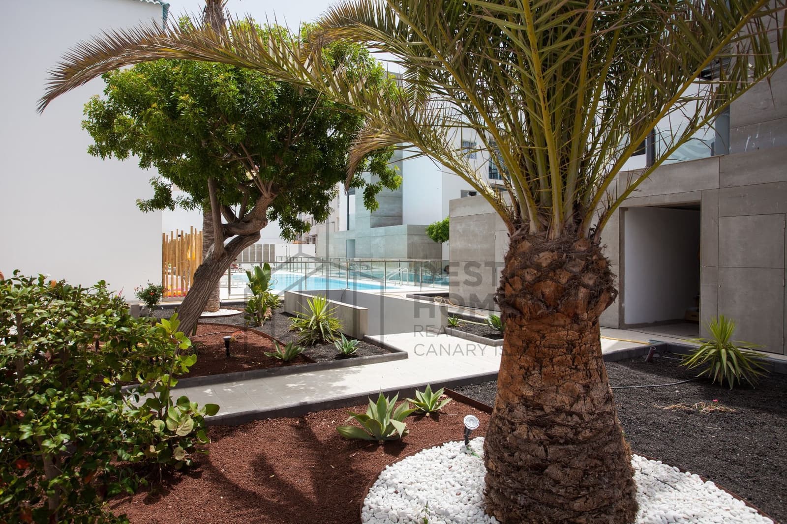 1 slaapkamer Appartement te koop in Corralejo met zwembad - € 205.000 (Ref: 9599321)