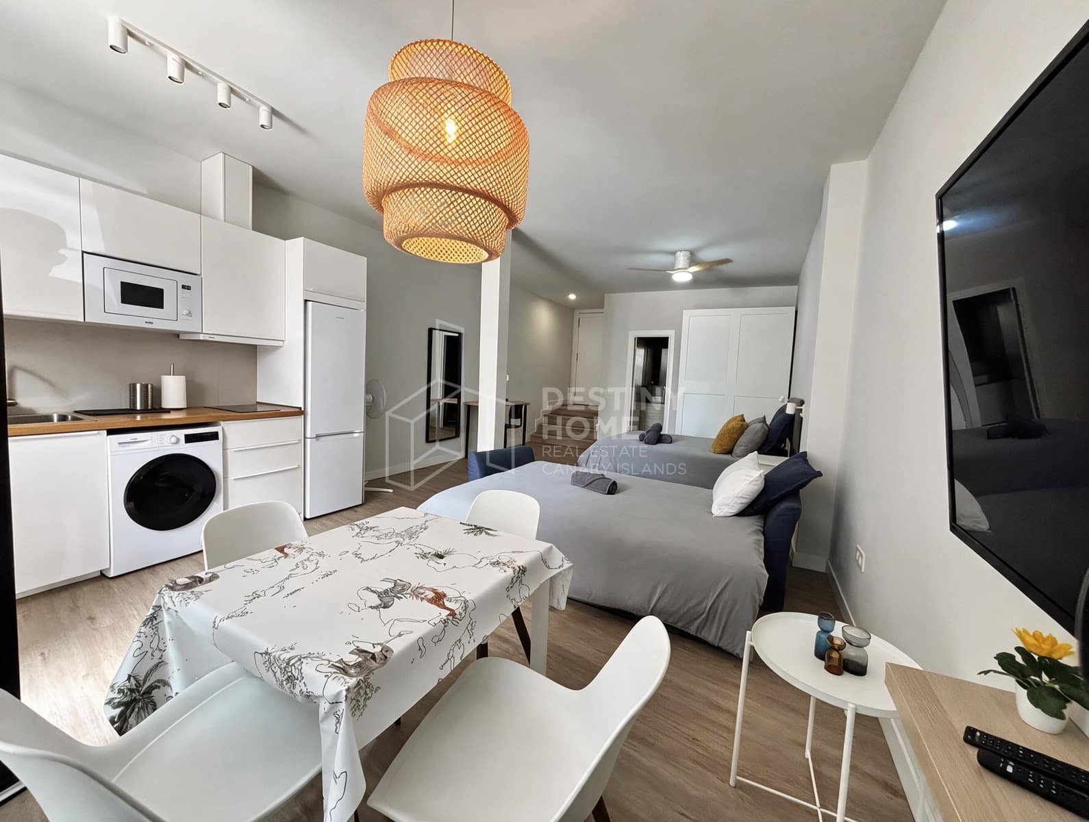 1 slaapkamer Appartement te koop in Corralejo met zwembad - € 195.000 (Ref: 9599321)