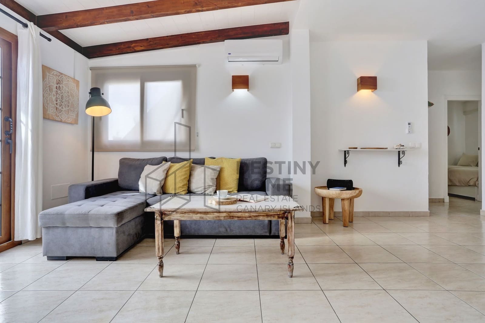 2 makuuhuone Huvila myytävänä paikassa Corralejo mukana uima-altaan - 545 000 € (Ref: 9607556)