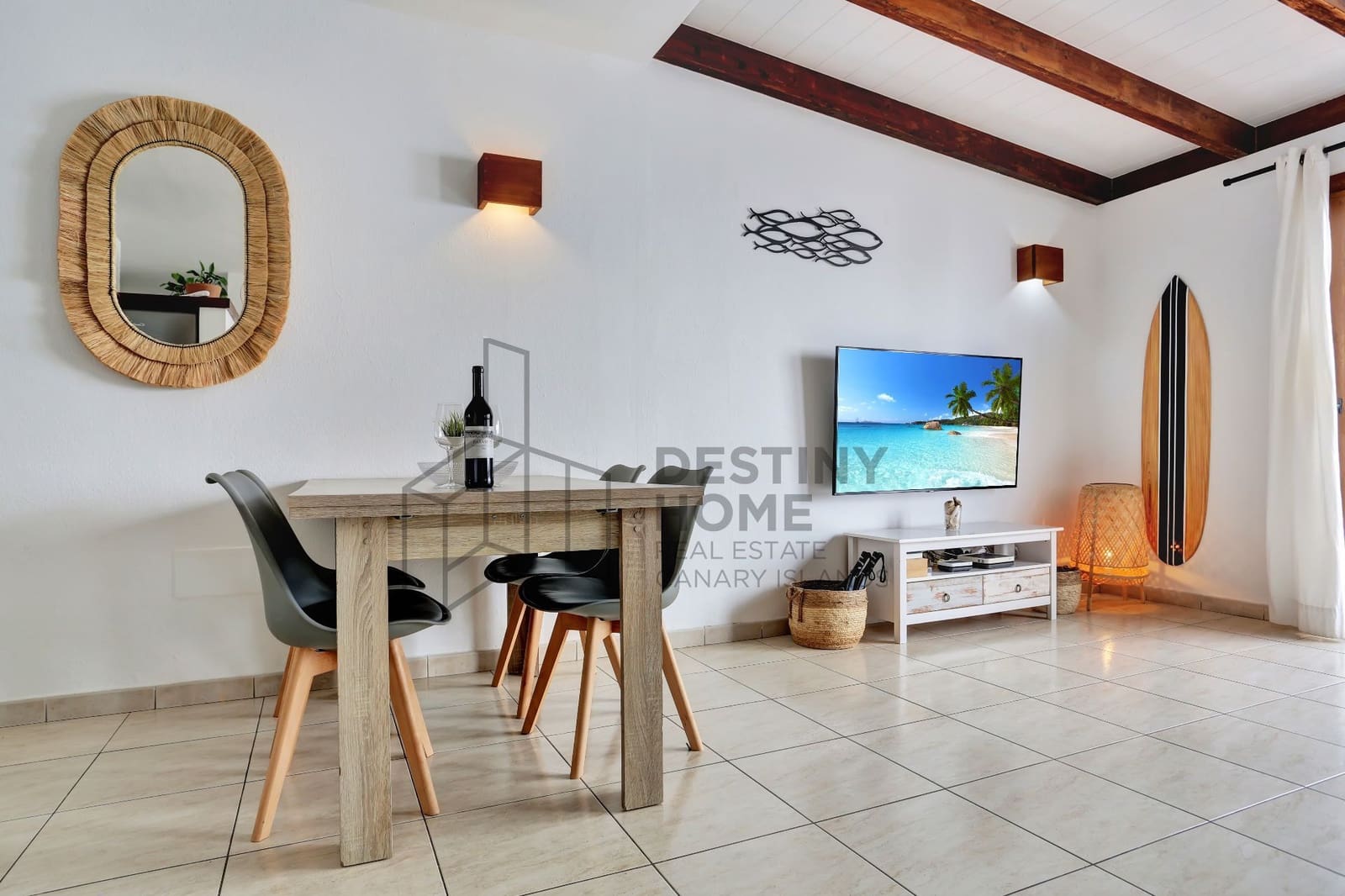 2 makuuhuone Huvila myytävänä paikassa Corralejo mukana uima-altaan - 545 000 € (Ref: 9607556)