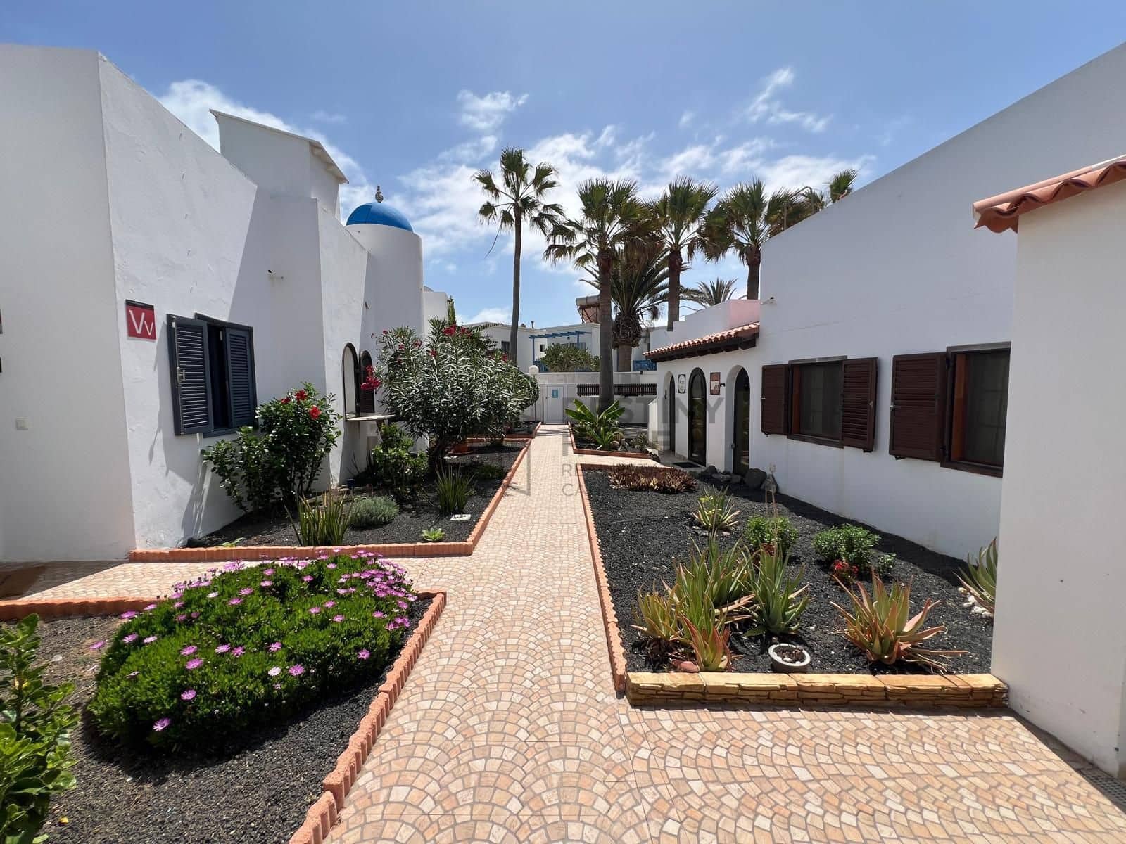 2 makuuhuone Huvila myytävänä paikassa Corralejo mukana uima-altaan - 545 000 € (Ref: 9607556)