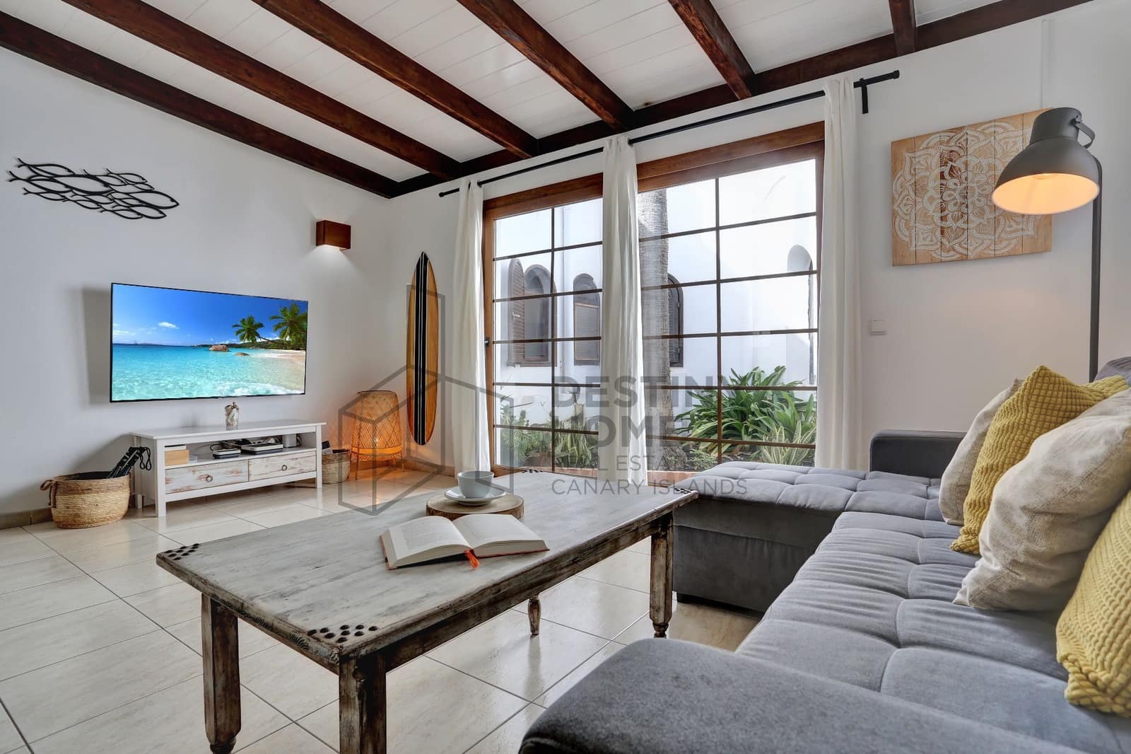 2 makuuhuone Huvila myytävänä paikassa Corralejo mukana uima-altaan - 545 000 € (Ref: 9607556)