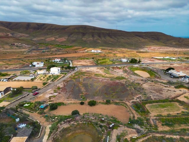 Terreno Não Urbanizado para venda em Guisguey, Puerto del Rosario - 135 000 € (Ref: 9644558)