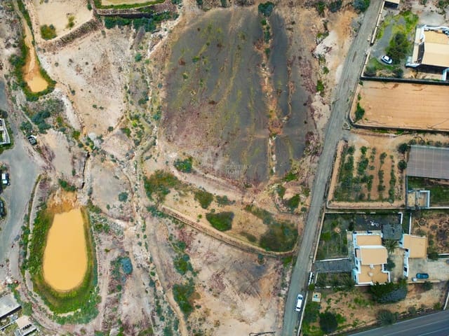 Terreno Não Urbanizado para venda em Guisguey, Puerto del Rosario - 135 000 € (Ref: 9644558)