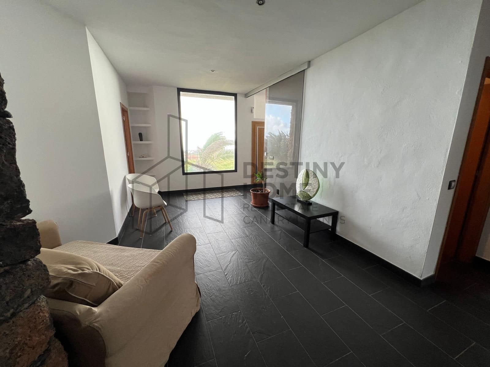 5 bedroom Villa for sale in Puerto del Rosario with pool garage - € 710,000 (Ref: 9651682)