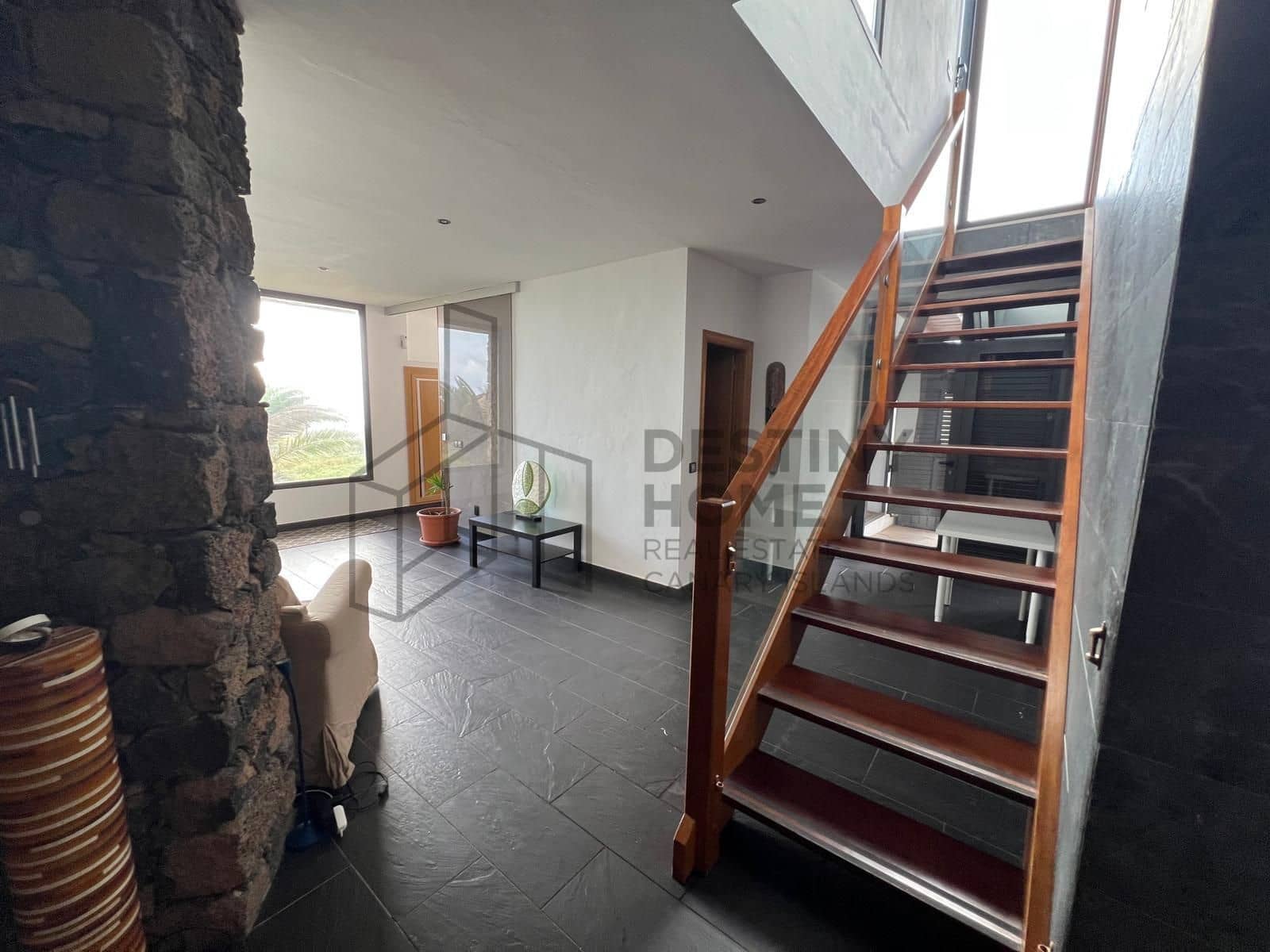 5 bedroom Villa for sale in Puerto del Rosario with pool garage - € 710,000 (Ref: 9651682)