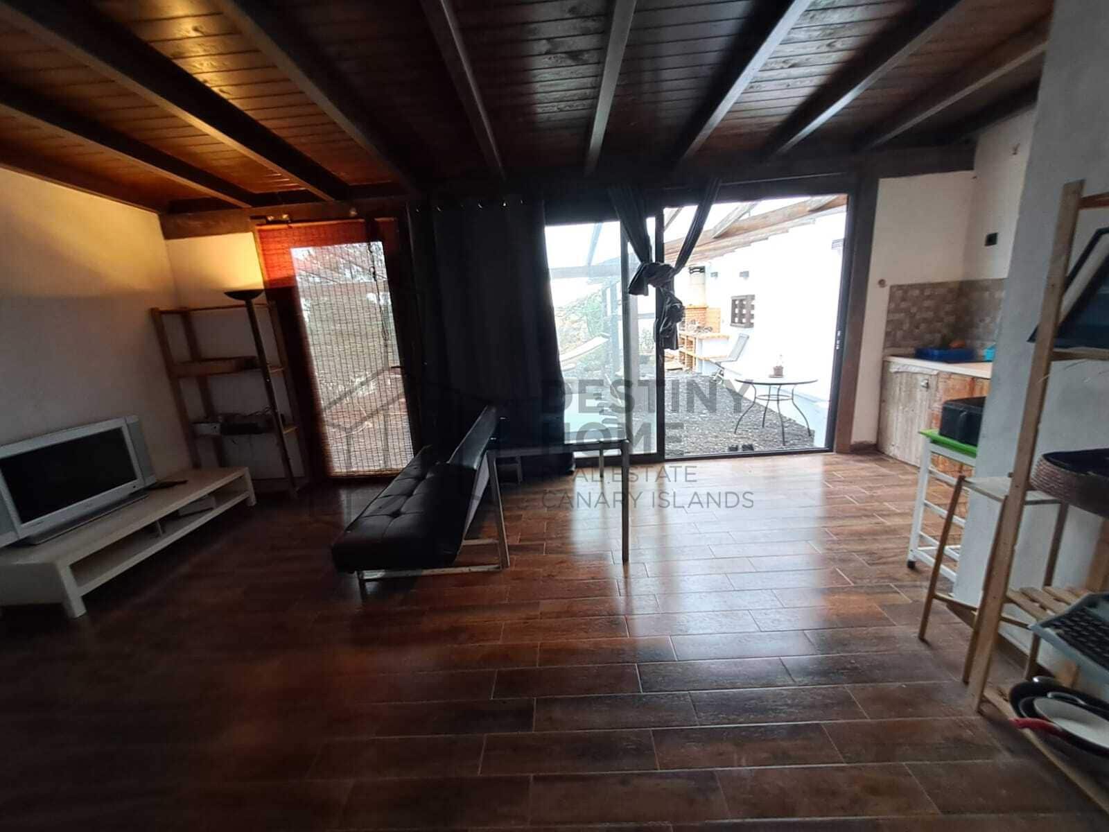 5 bedroom Villa for sale in Puerto del Rosario with pool garage - € 710,000 (Ref: 9651682)