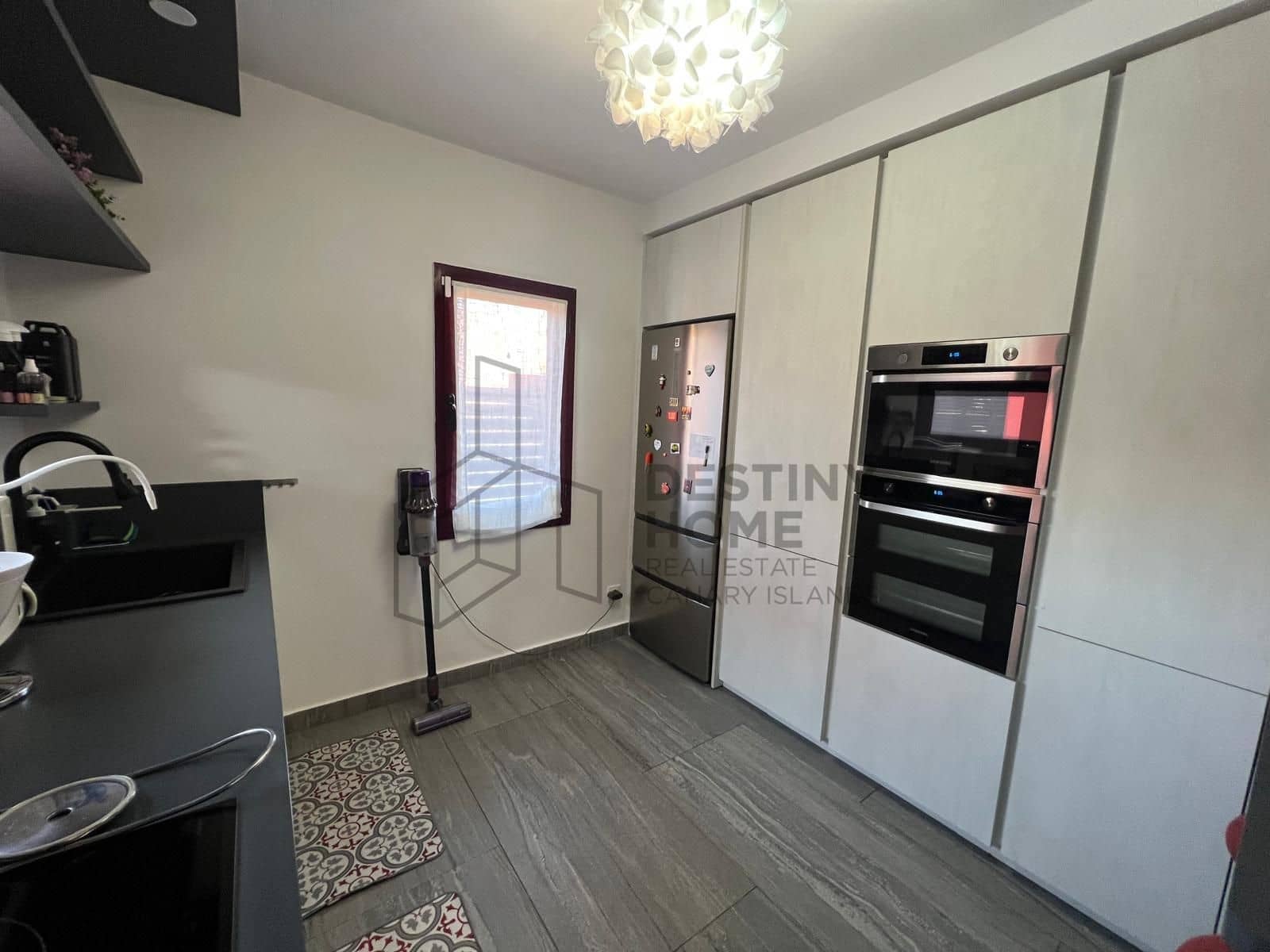 2 soverom Villa til salgs i Corralejo med svømmebasseng garasje - € 425 000 (Ref: 9655725)