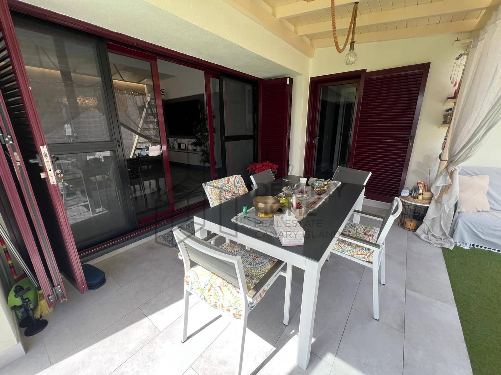 2 soverom Villa til salgs i Corralejo med svømmebasseng garasje - € 425 000 (Ref: 9655725)