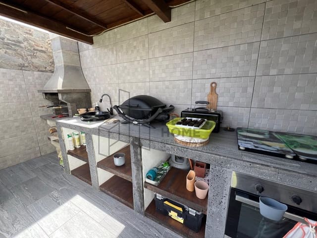 2 soveværelse Villa til salg i Corralejo, La Oliva med swimmingpool garage - € 425.000 (Ref: 9655725)