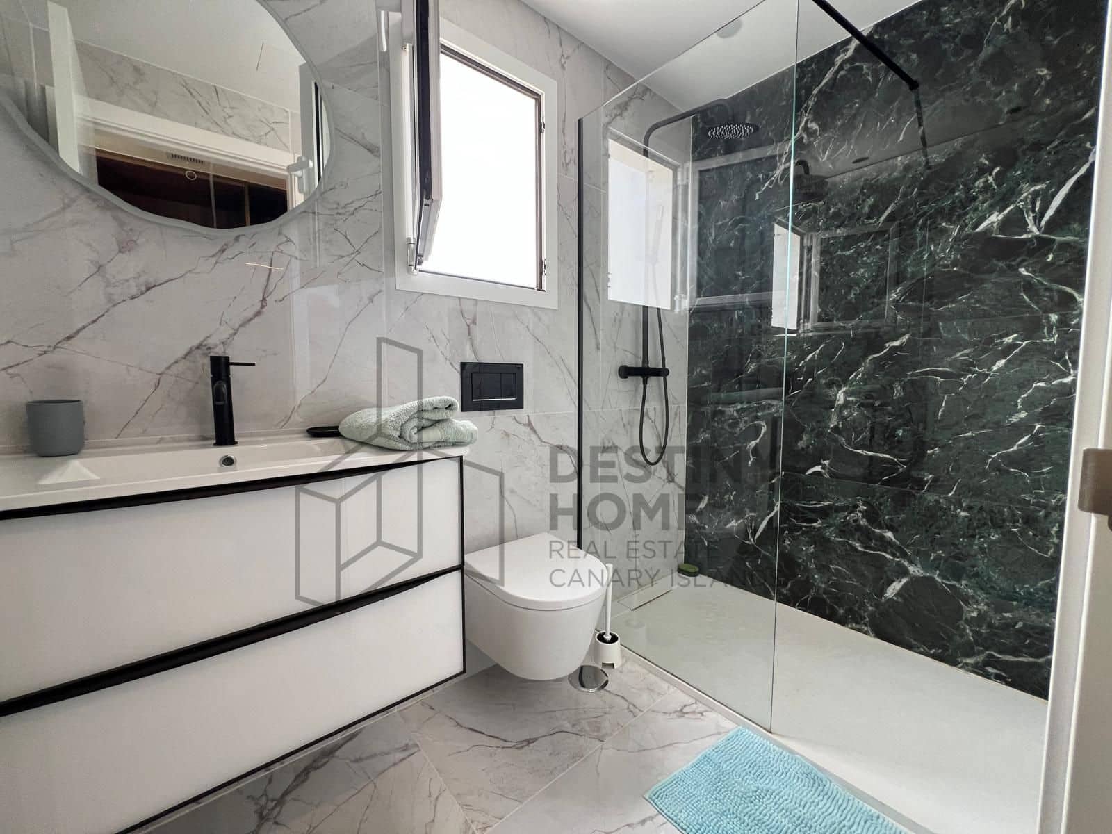 3 bedroom Semi-detached Villa for sale in Corralejo with pool garage - € 480,000 (Ref: 9658403)