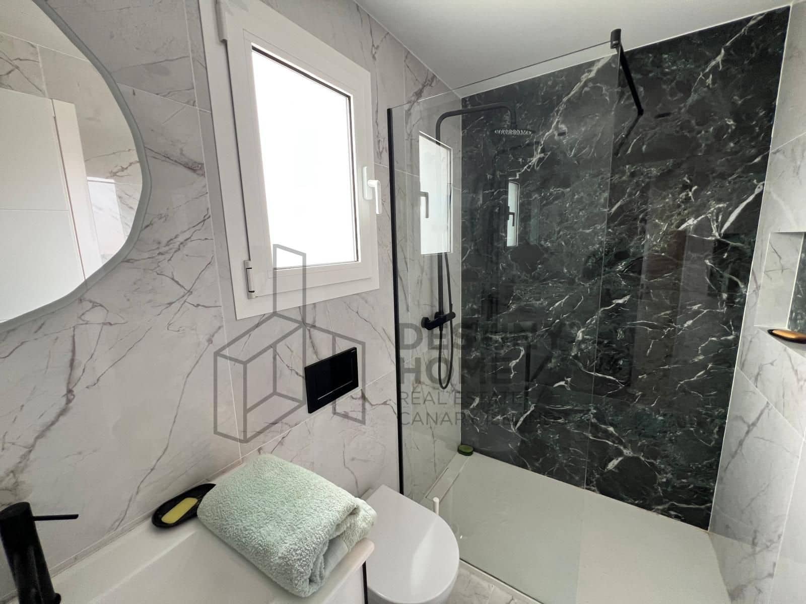 3 bedroom Semi-detached Villa for sale in Corralejo with pool garage - € 480,000 (Ref: 9658403)