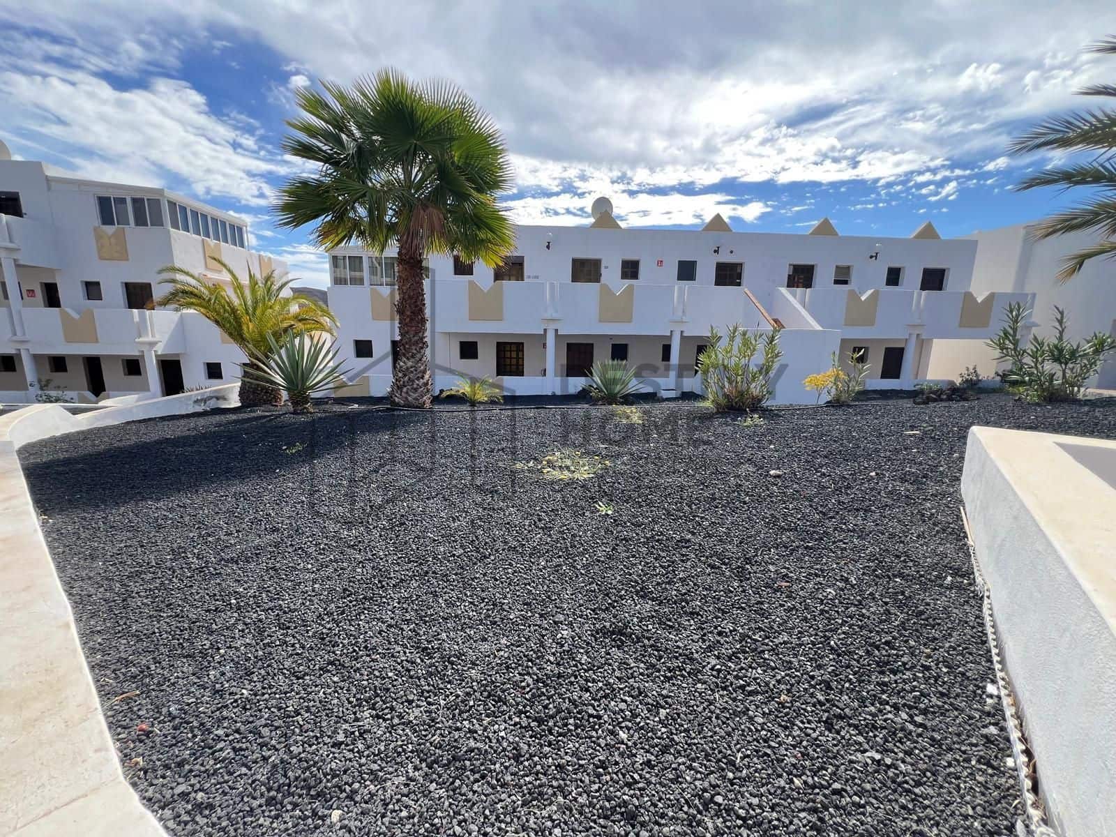 1 sovrum Lägenhet till salu i Tuineje med pool - 129 000 € (Ref: 9670094)