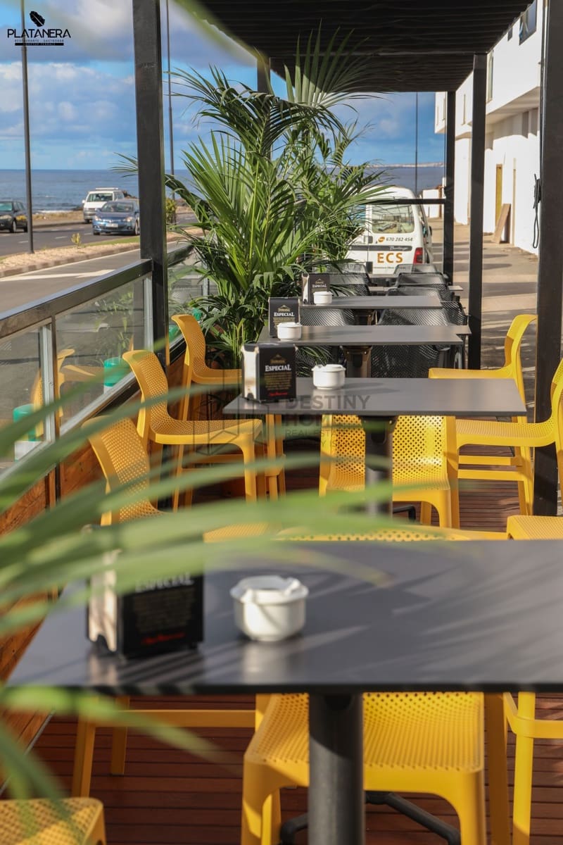 1 camera da letto Commerciale da affittare in Corralejo con garage - 3.900 € (Rif: 9679563)