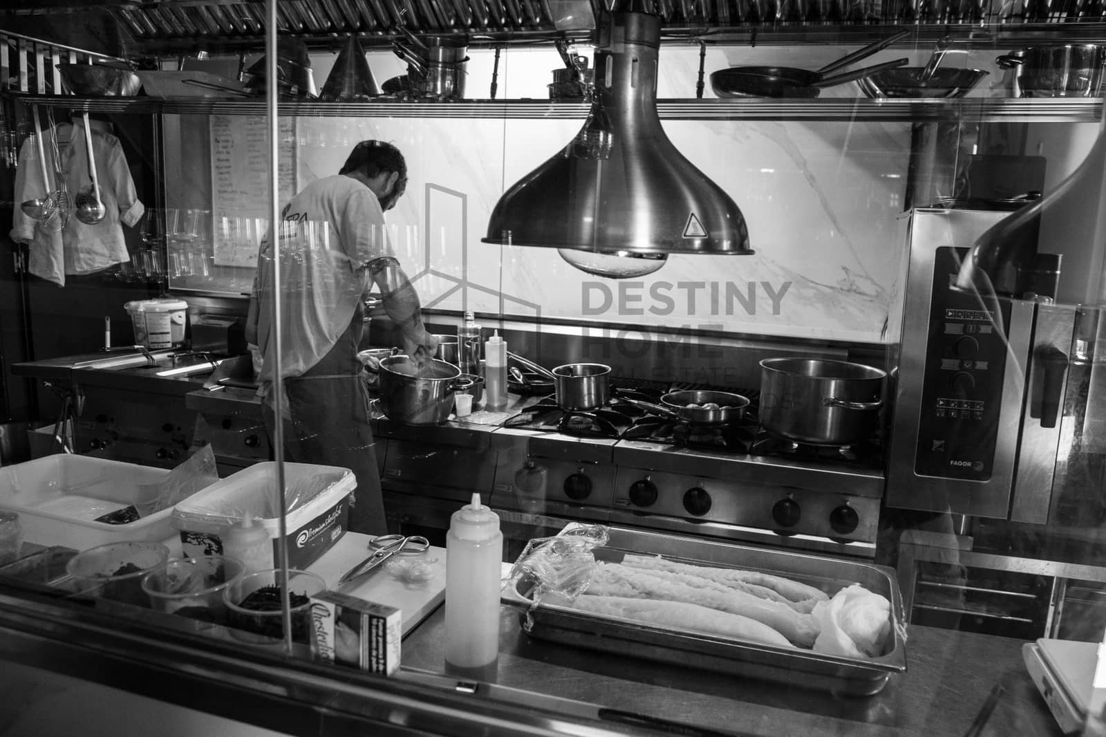 1 camera da letto Commerciale da affittare in Corralejo con garage - 3.900 € (Rif: 9679563)