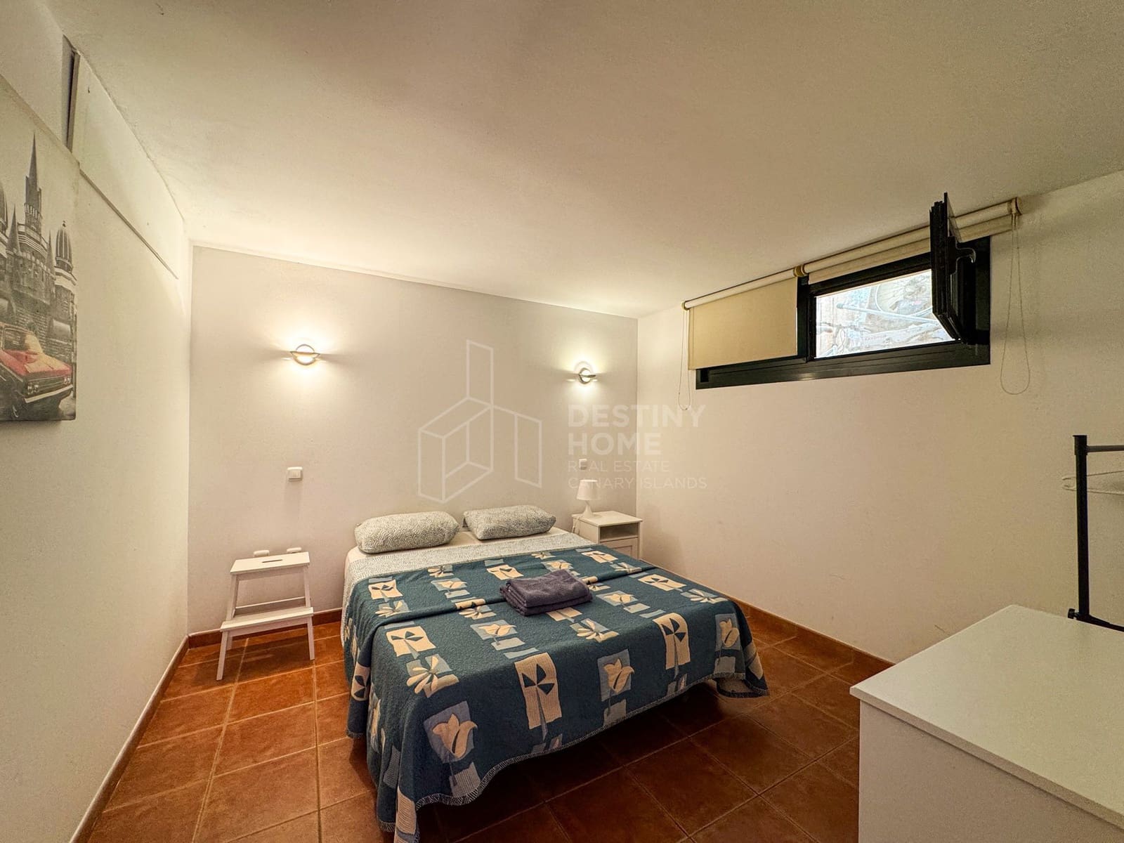 4 bedroom Villa for sale in Corralejo with pool - € 460,000 (Ref: 9698681)