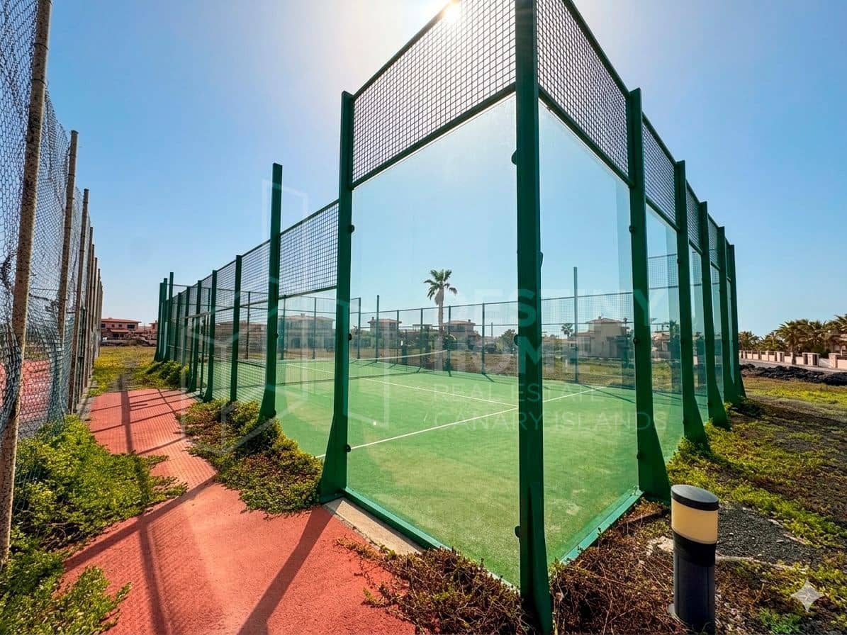 3 bedroom Townhouse for sale in Lajares - € 245,000 (Ref: 9719680)