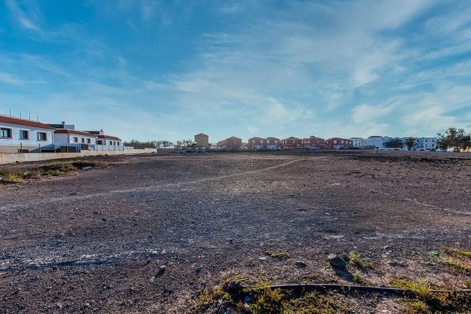 Building Plot for sale in La Oliva - € 630,000 (Ref: 9726413)