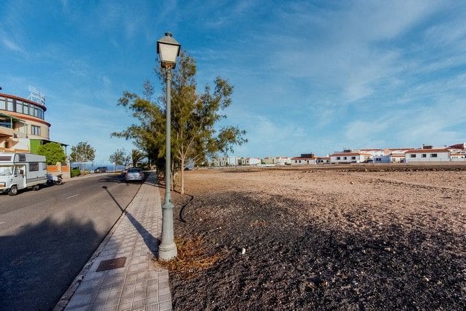 Building Plot for sale in La Oliva - € 630,000 (Ref: 9726413)