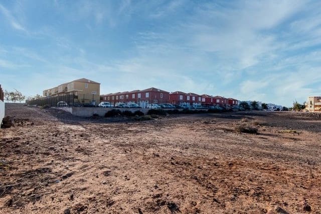 Solar/Parcela en La Oliva en venta - 630.000 € (Ref: 9726413)