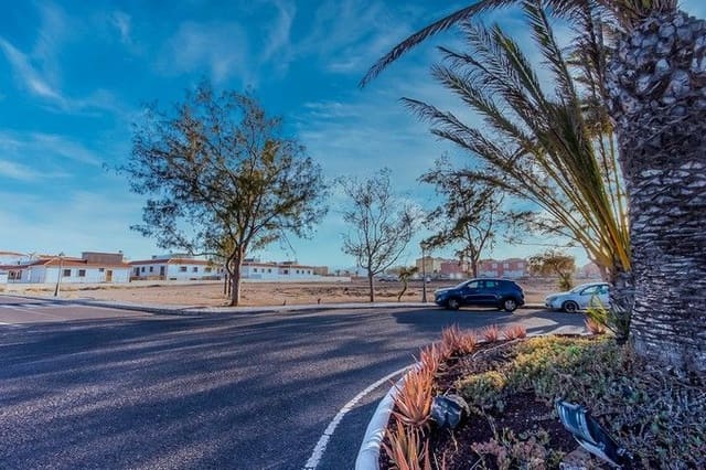 Solar/Parcela en La Oliva en venta - 630.000 € (Ref: 9726413)