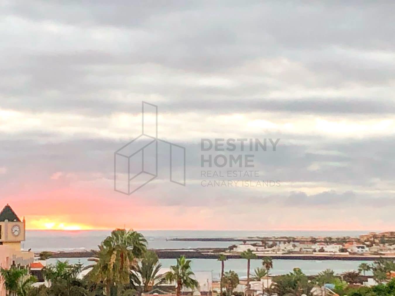 1 bedroom Commercial for sale in Corralejo - € 150,000 (Ref: 9747705)