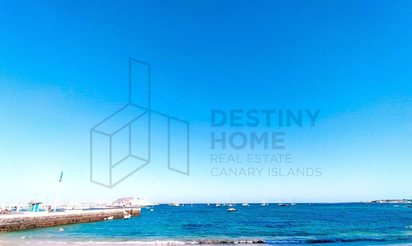 1 bedroom Commercial for sale in Corralejo - € 150,000 (Ref: 9747705)