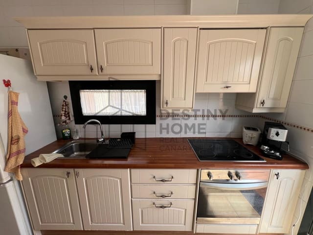 1 chambre Villa/Maison à vendre à Corralejo, La Oliva avec garage - 240 000 € (Ref: 9755365)