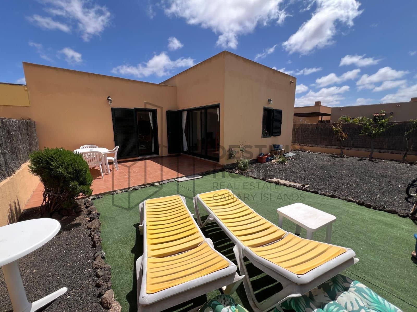 1 chambre Villa/Maison à vendre à Corralejo avec garage - 240 000 € (Ref: 9755365)
