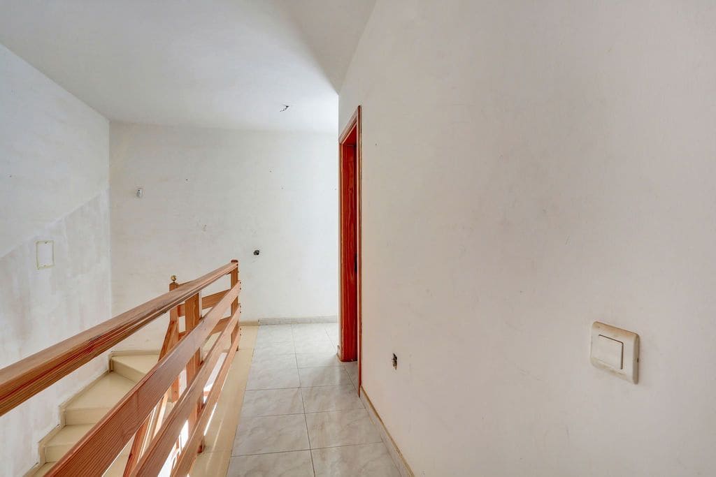 3 soveværelse Byhus til salg i Puerto del Rosario - € 219.000 (Ref: 9780196)