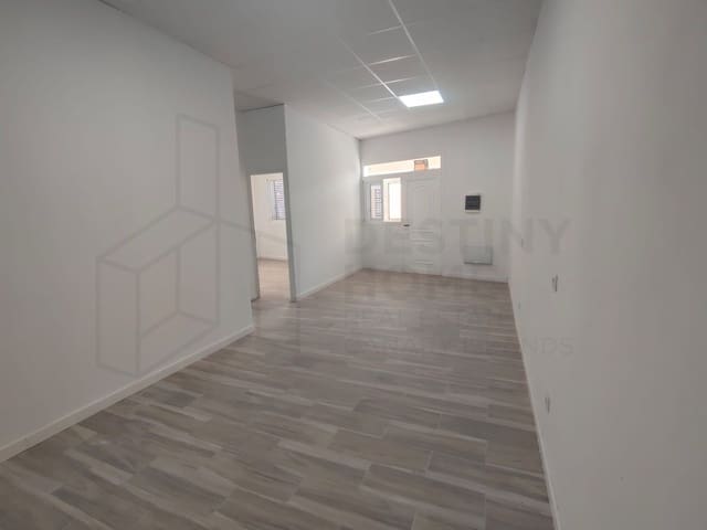 2 slaapkamer Flat te koop in Tuineje - € 175.000 (Ref: 9780197)