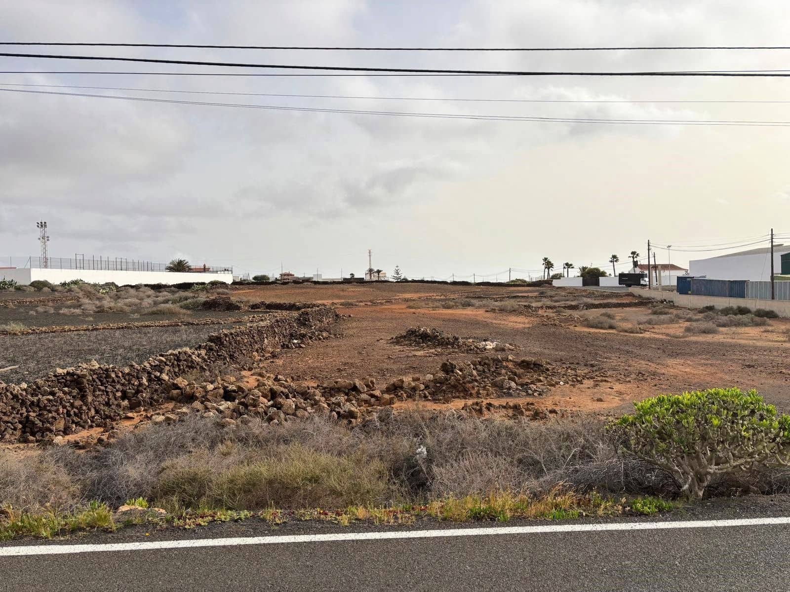 Grunde uden byggetilladelser til salg i Villaverde - € 1.500.000 (Ref: 9788055)