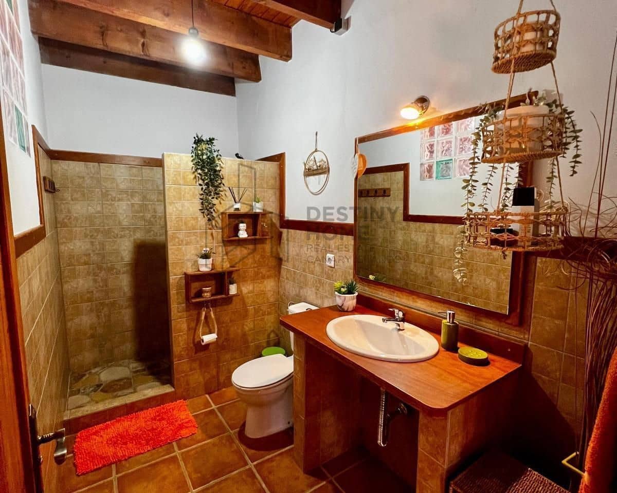 2 sovrum Villa till salu i Tuineje med pool - 347 000 € (Ref: 9798890)